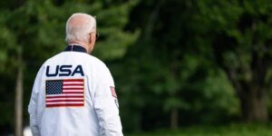 La hora más oscura de Biden