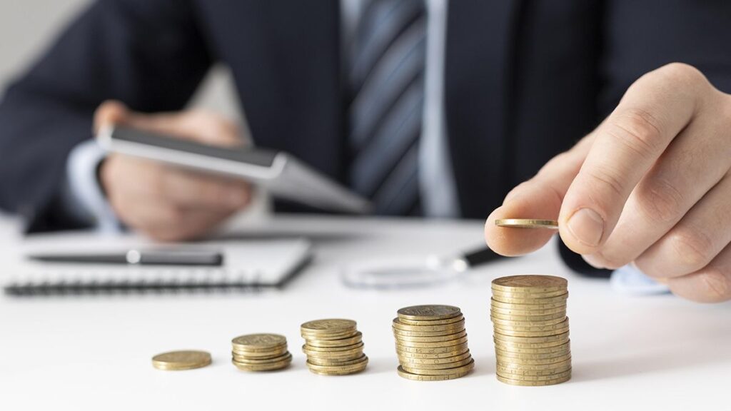 La inflación continuará al alza pero sin superar el rango meta, advierten expertos