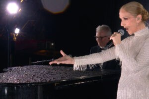La triunfal e imponente reaparición de Celine Dion cantando en la inauguración de París 2024 (+Video)