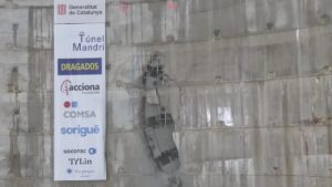 Llegada de la tuneladora de la L9 a la estación de Mandri