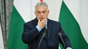 Los partidos de Le Pen y Salvini se suman al grupo de extrema derecha de Orbán en el Parlamento europeo