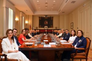 Los vocales conservadores y progresistas del CGPJ incluyen en sus listas candidatos a presidente de la otra sensibilidad