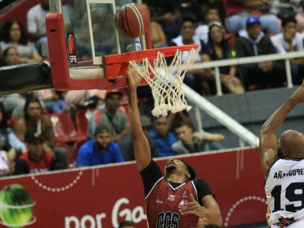Luis Montero destacó como MVP de junio en la SPB