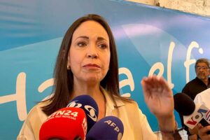Machado rechaza detenciones en campaña: Es gravísimo