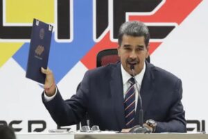 Maduro: "Dormí como un niño porque es una proeza vencer a los demonios del fascismo"