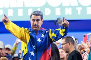 Maduro denuncia un intento de golpe de Estado y advierte de que "esta vez no va a haber debilidad"