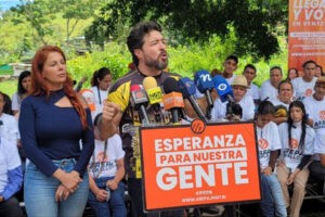 Maduro ha excluido y esclavizado a la gente