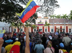 Maduro recibió marcha oficialista y volvió a responsabilizar a González Urrutia por protestas
