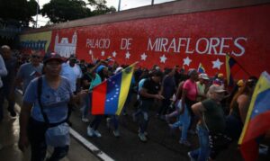 Maduro reitera que harán patrullaje militar y policial en Venezuela hasta que se “consolide la paz”