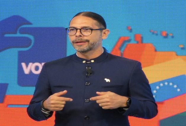 Ministro Ñáñez llama “mequetrefe” a presidente de Panamá: “¡Venezuela se respeta!”