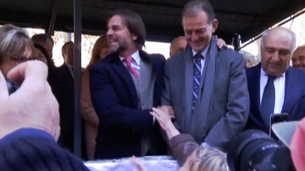 Mirá qué foto, el incómodo cruce entre Luis Lacalle Pou y Guido Manini Ríos
