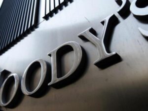 Moody's advierte un duro golpe de la reforma pensional a los fondos privados | Finanzas | Economía