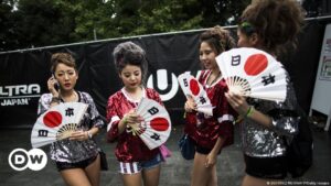 Mujeres disputan gobernación de Tokio – DW – 07/07/2024
