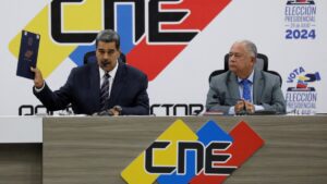 Nicolás Maduro denuncia un "golpe"; EEUU, la ONU, países vecinos y observadores exigen desglose total de resultados