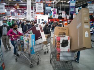 No habrá días sin IVA en Colombia: Gustavo Petro objetó el proyecto de ley | Gobierno | Economía