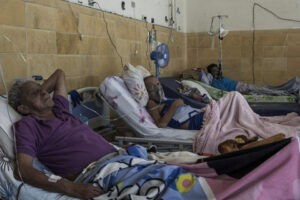 Pacientes con neumonía deben esperar hasta dos horas en hospitales para ser atendidos