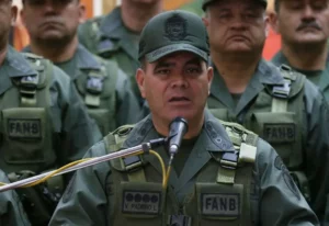 Padrino López: Estamos en presencia de un golpe de Estado en marcha