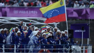 París realizó histórica jornada inaugural