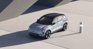 Por qué se está hablando del Volvo EX30 sobre movilidad eléctrica y tecnología