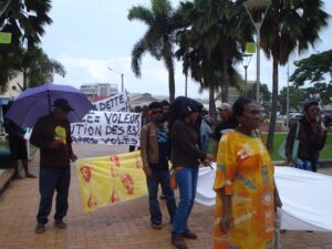 Profunda desigualdad alimenta quejas políticas de los canacos en Nueva Caledonia