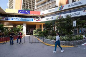 Qué ocurre con los testigos de la oposición y sus acreditaciones para las elecciones presidenciales