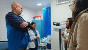 Rehabilitan consultorios populares en Carrizal