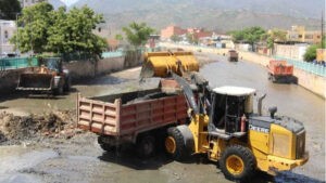 Retiran 6 mil metros cúbicos de sedimentos de la Tacagua
