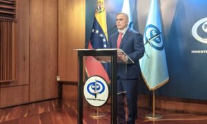 Saab entregó carta a la Fiscalía de Colombia para conocer denuncia de grupo paramilitar