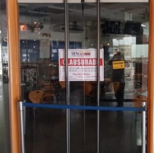 Seniat clausuró restaurante donde comieron y se resguardaron Edmundo y María Corina