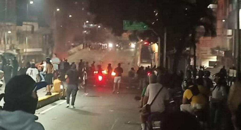 Siete muertos dejaron las protestas en Venezuela contra la reelección de Maduro
