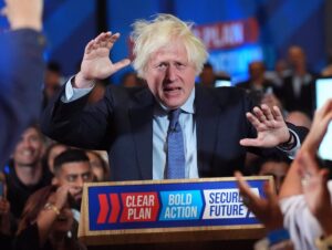 Sunak recurre a Boris Johnson en las últimas horas de campaña para contener la "supermayoría" laborista