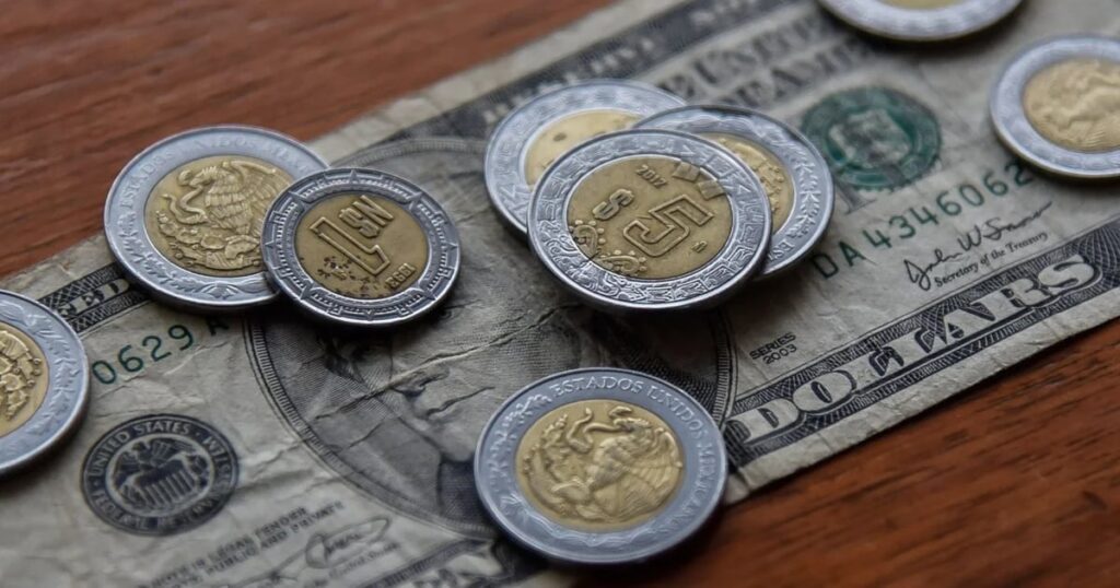 Tipo de cambio en México hoy 24 de julio: peso se mantiene a la baja frente al dólar por reforma al Poder Judicial