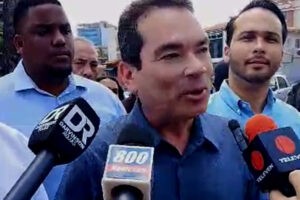 Tomás Guanipa instó a no abandonar los centros de votación