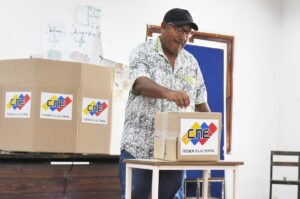 ÚLTIMA HORA | Centro Carter “no logró verificar resultados en Venezuela” y culpa al CNE “de falta de transparencia” al declarar victoria de Maduro - AlbertoNews