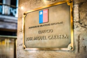 ÚLTIMA HORA | Chile envía nota de protesta a Venezuela por impedir ingreso de senadores invitados por la oposición a las presidenciales del 28J - AlbertoNews