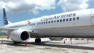 ÚLTIMA HORA | Dos vuelos de Copa Airlines retenidos en Panamá por tener a bordo a expresidentes de la región que intentan viajar a Venezuela para las presidenciales - AlbertoNews