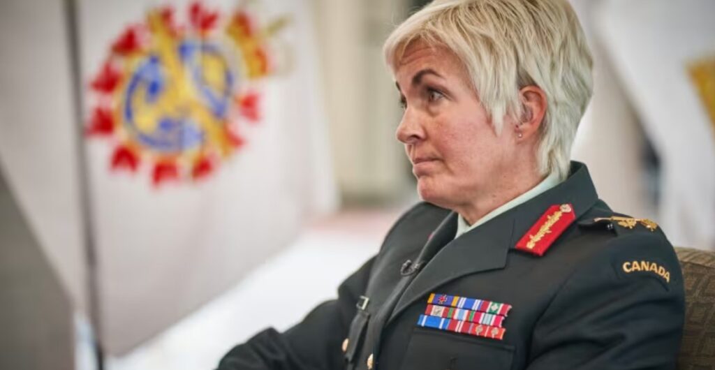 Una mujer ocupa por primera vez el cargo de jefe del Estado Mayor de la Defensa de Canadá - AlbertoNews