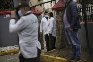 Una venezolana fue asesinada a puñaladas por su pareja en Colombia