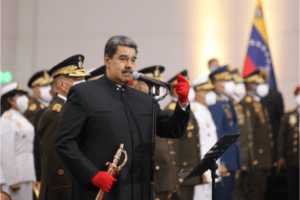 “Valientes patriotas, profesionales del honor” (+Video)