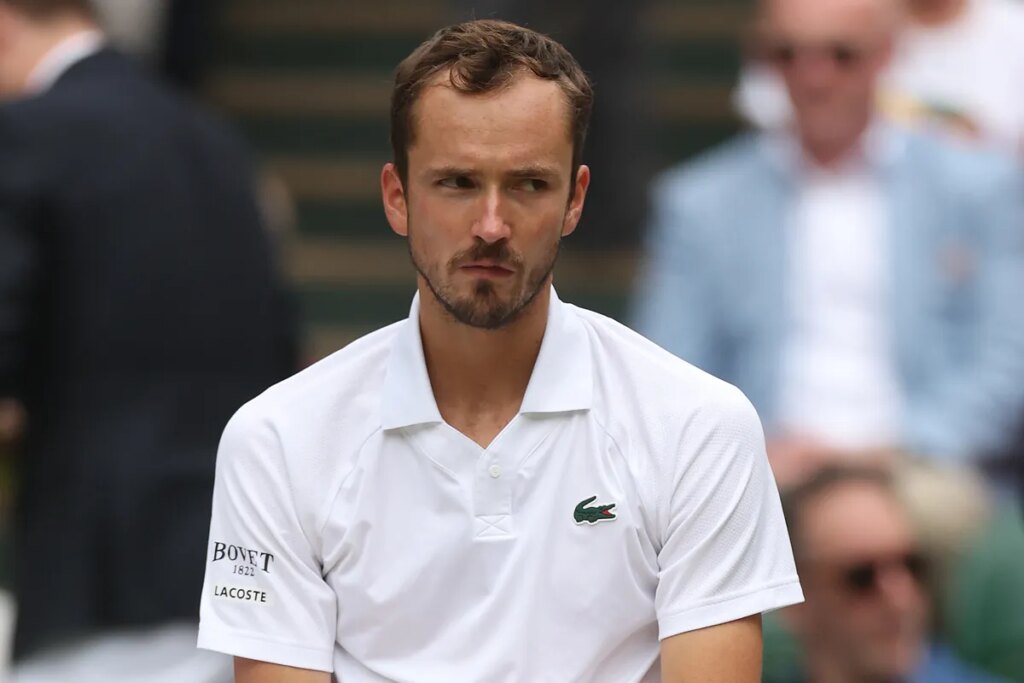 Wimbledon: Medvedev pudo ser expulsado en el primer set por insultar a la juez de silla: "¡Que te jodan!"