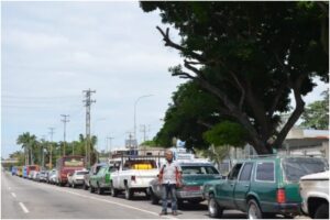 el suplicio que viven transportistas para surtir gas a sus vehículos en Yaracuy