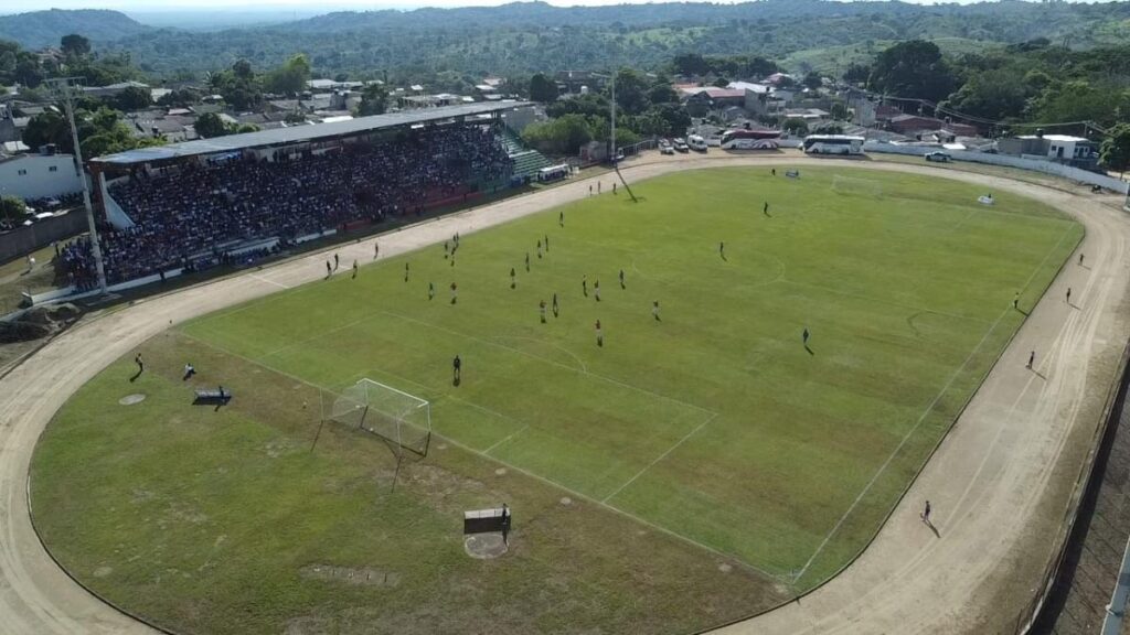 impacto del fútbol profesional colombiano y Águilas en la economía