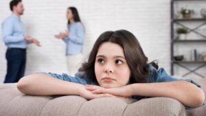 por qué el segundo hijo suele sentirse relegado en su familia