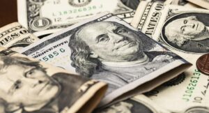 precio se movería por petróleo y su alza importante