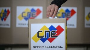 votan los principales candidatos en comicios históricos que definirán la continuidad o el cambio