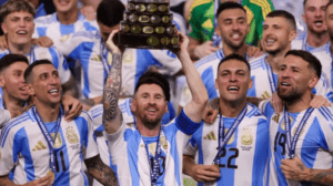 ¡Argentina invencible! La Albiceleste derrota a Colombia 1-0 en la final de la Copa América y suma 4 títulos en 3 años