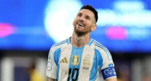 ¿Cuánto hubiera medido Messi sin el tratamiento? Casi metro y medio