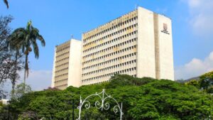 ¿por qué renunciarían, al menos, siete funcionarios?