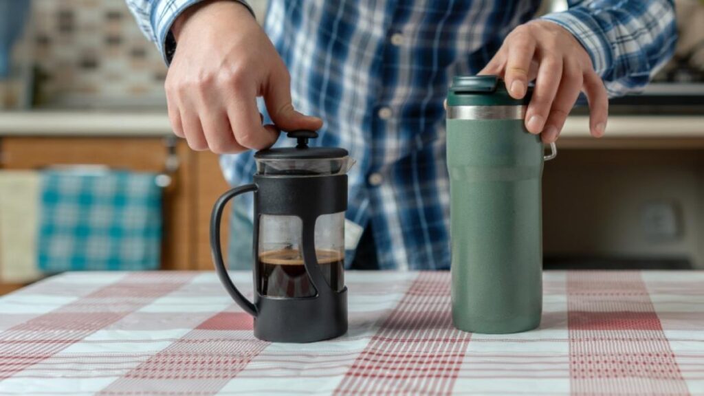 ¿Cuáles son los termos ideales para la salud? Le ayudan a llevar bebidas frías y calientes sin afectar su bienestar