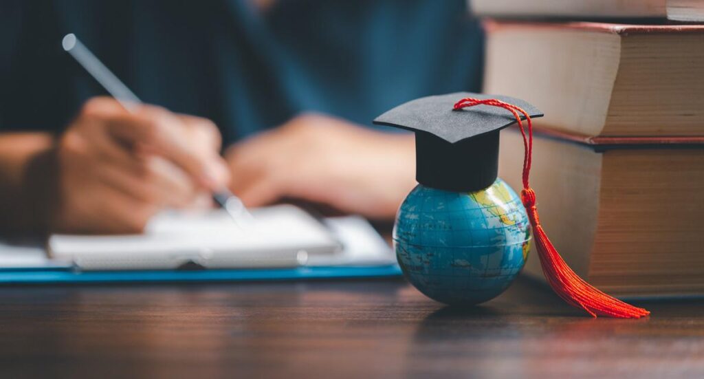 ¿cuánto puntaje se necesita para ganar una beca? Lista de requisitos